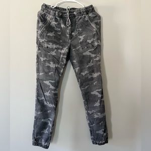 American Eagle Jegging Jogger Size 10
